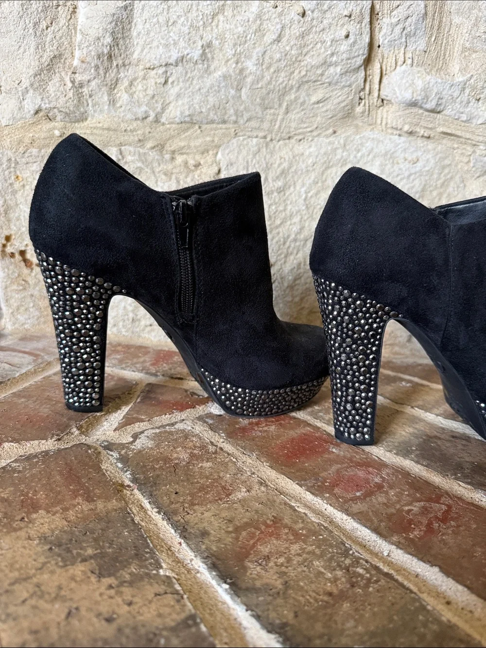 Gianni Bini Black Suede Crystal-Embellished Heel Ankle Booties - Picture 5 of 8